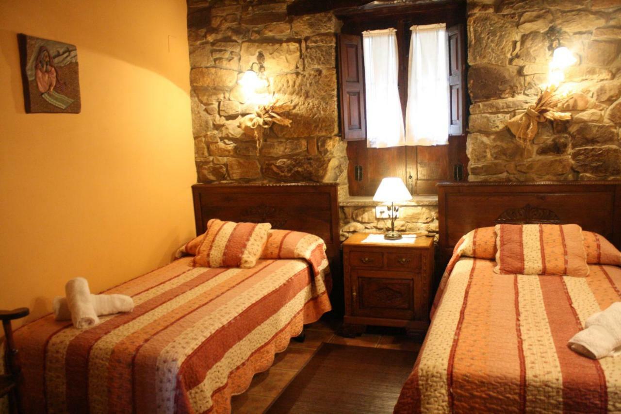 Casa Rural La Xiarapina Serrapio Екстер'єр фото