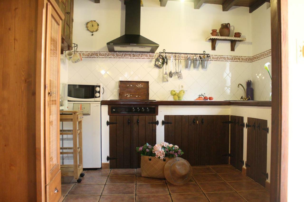 Casa Rural La Xiarapina Serrapio Екстер'єр фото