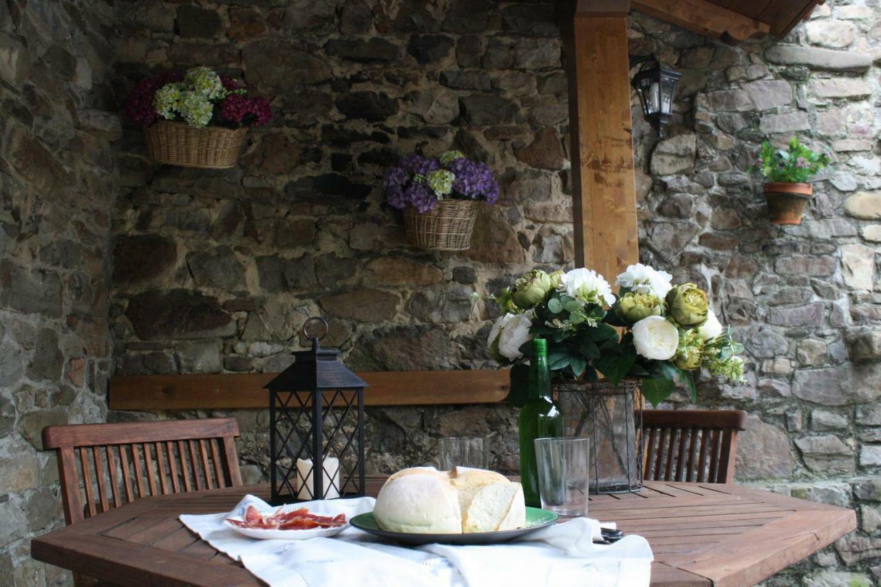 Casa Rural La Xiarapina Serrapio Екстер'єр фото
