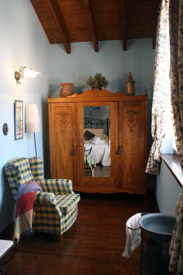 Casa Rural La Xiarapina Serrapio Екстер'єр фото